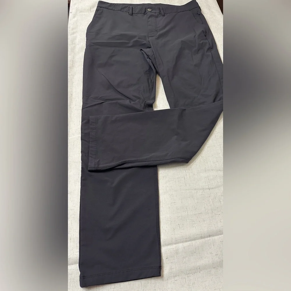 Men's Gray Pants - Picture 3 of 10